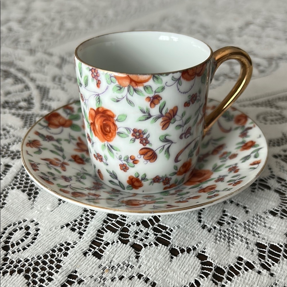 Inarco E728, Japan, Vintage Floral Demitasse bone china cup and saucer, Gold rim